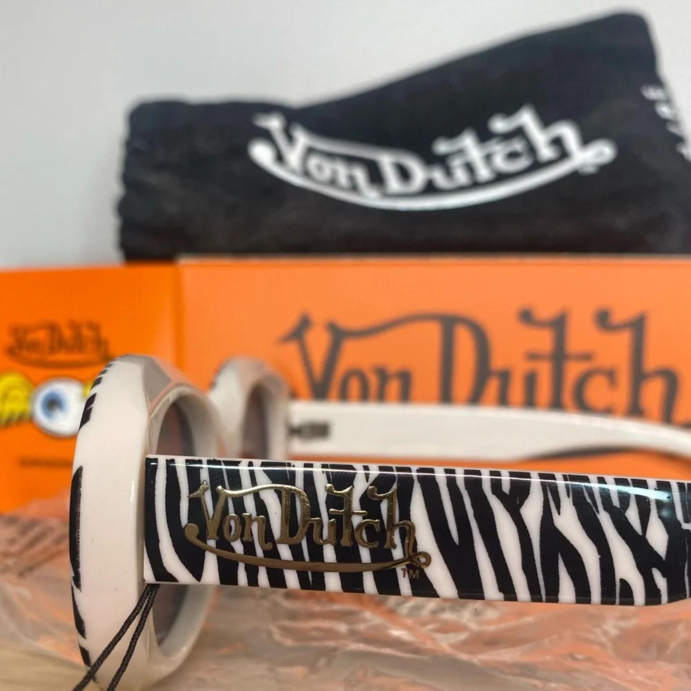 NWT AIRE x Von Dutch Dazed Zebra Vintage White Sunglasses - Picture 3 of 4